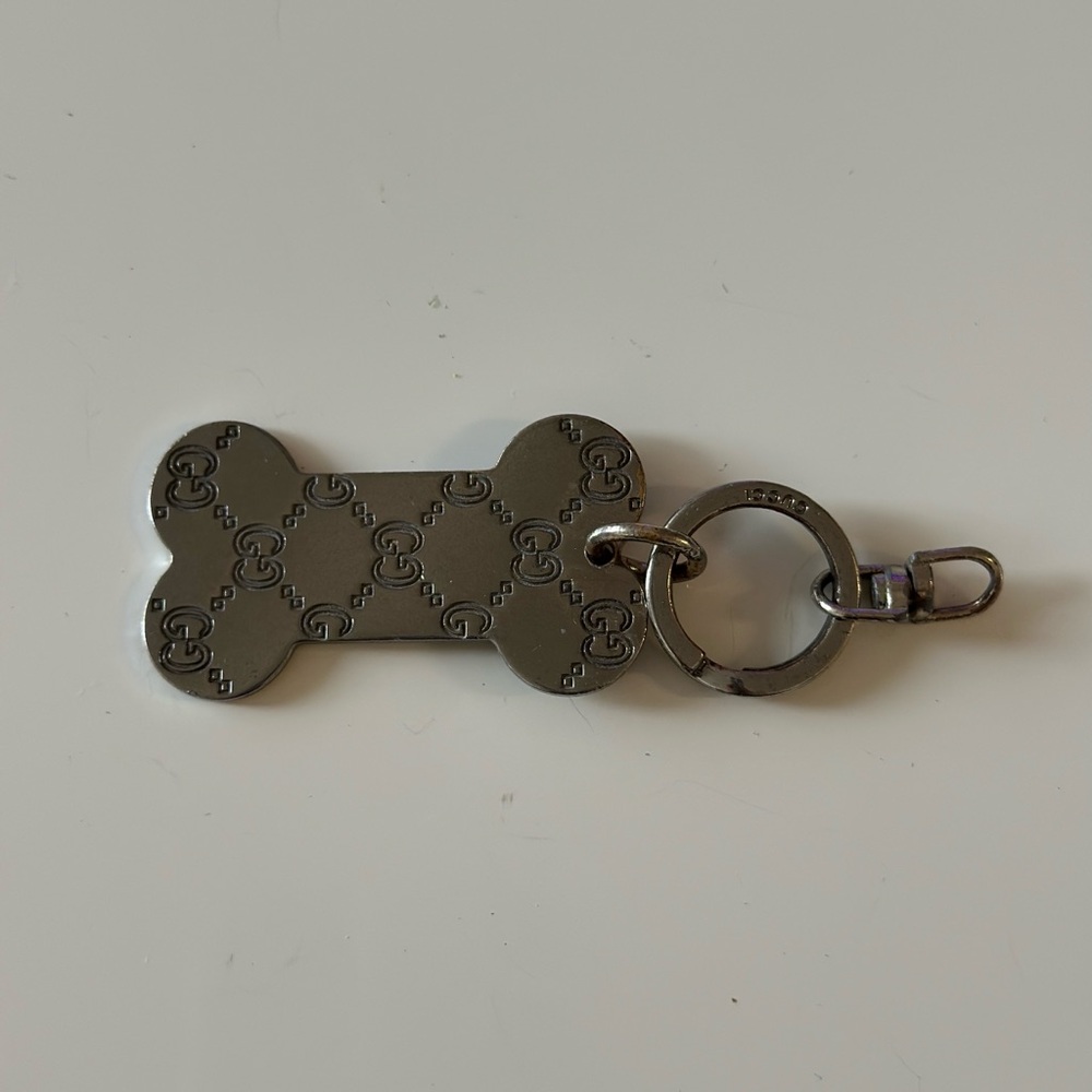 Gucci Silver Dog Bone Tag Keychain